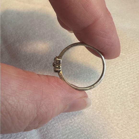 Estate sale find- size 7 ring- metalsmiths - Picture 6 of 11